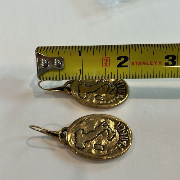 NWOT Patricia Nash Gold Italia Hanging Earring - Picture 5 of 5